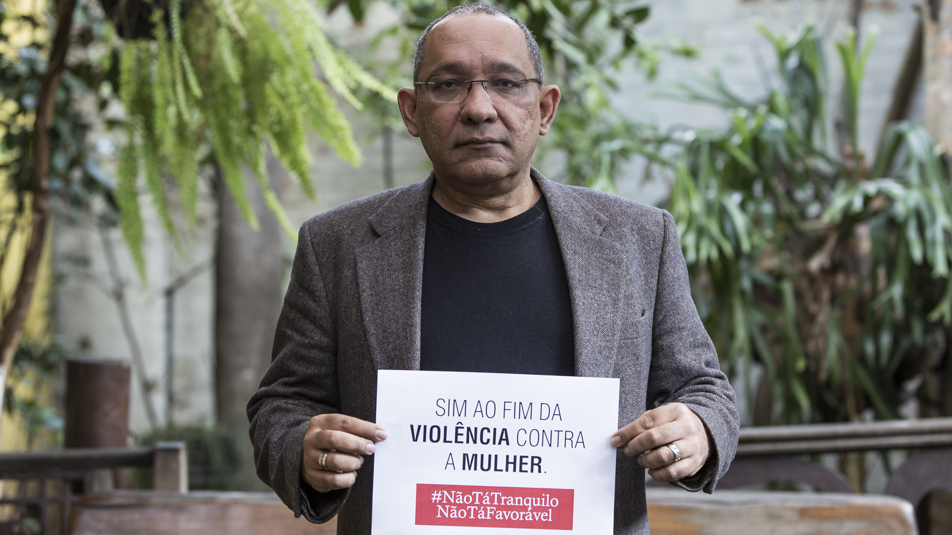 Não tá tranquilo nem favorável para os direitos humanos