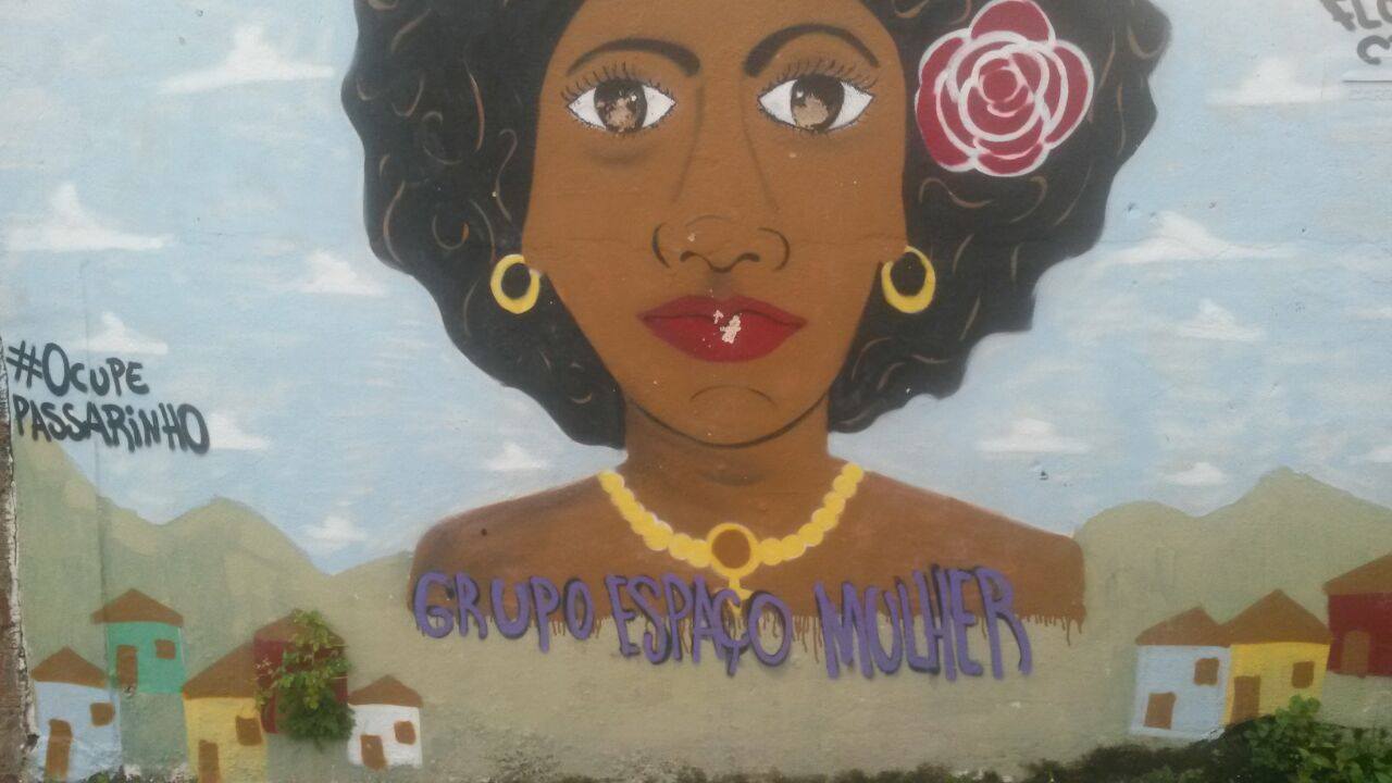 Campanha cobra agenda por direitos das mulheres