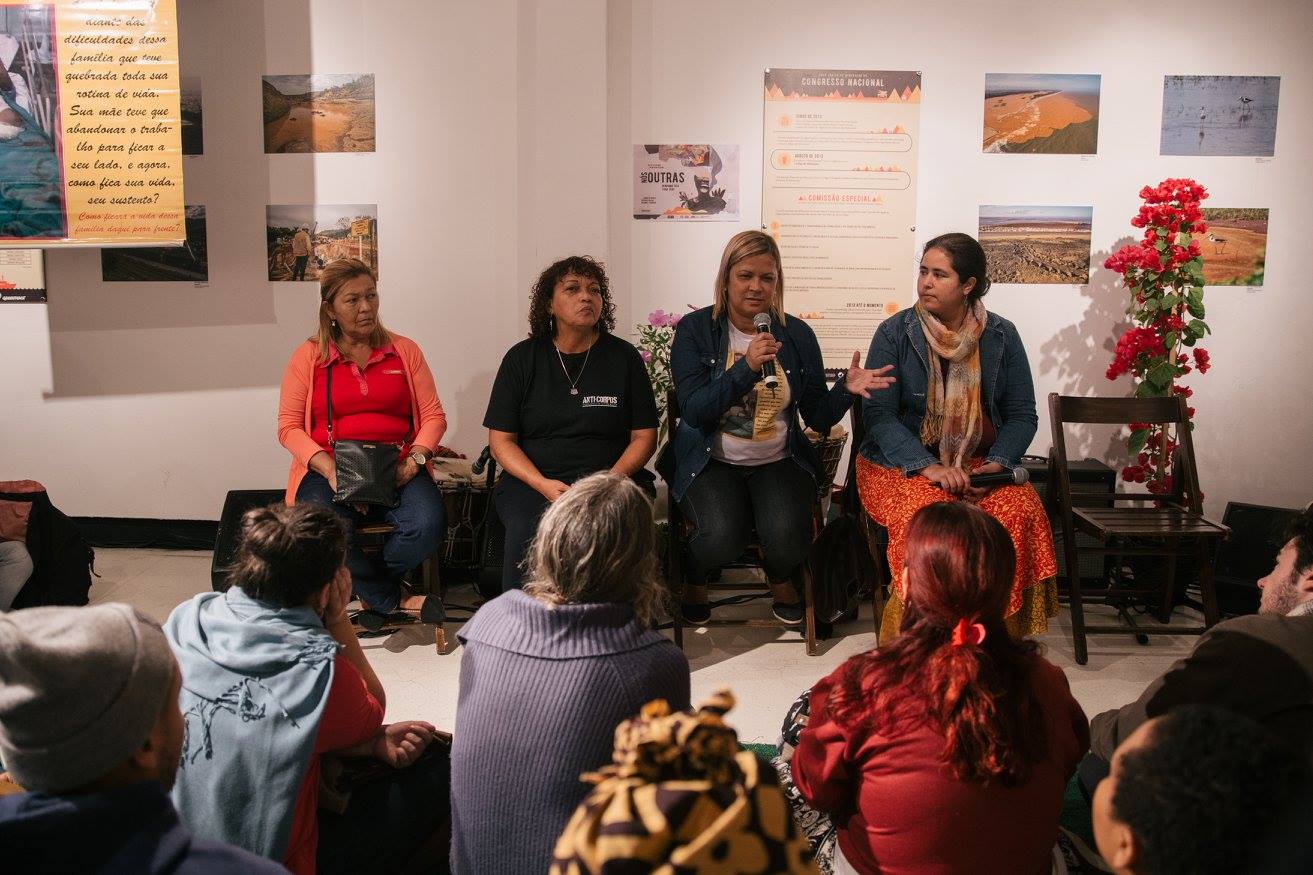 Grupos trabalham juntos na luta por justiça