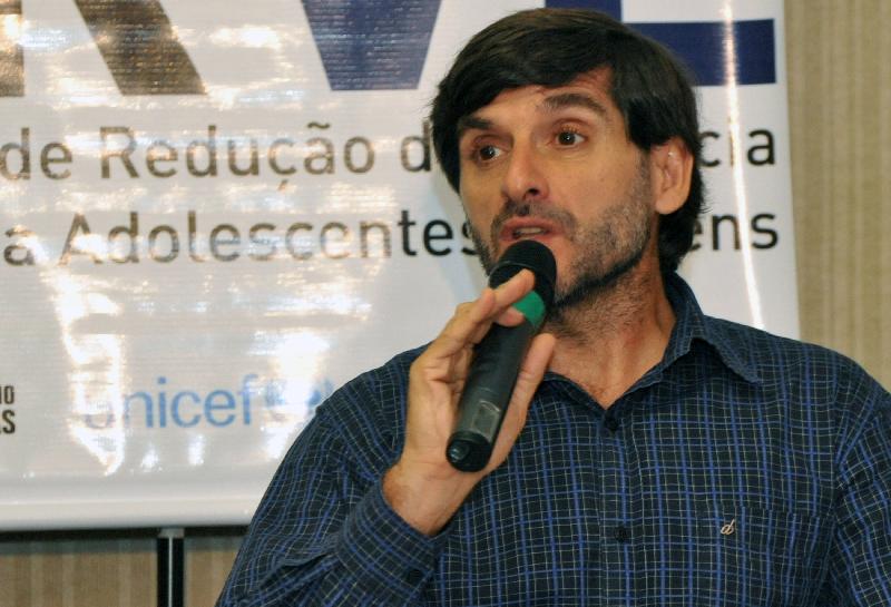 Policiais que matarem serão investigados