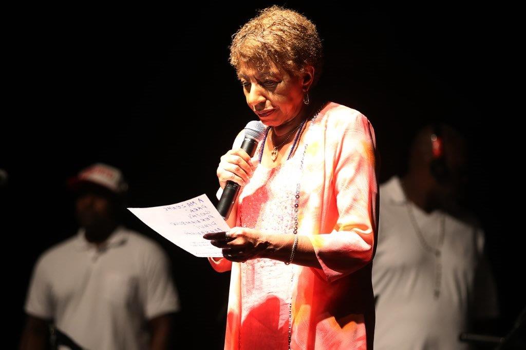 Fundo Brasil lança editais 2015 com show de Leci Brandão no Sesc