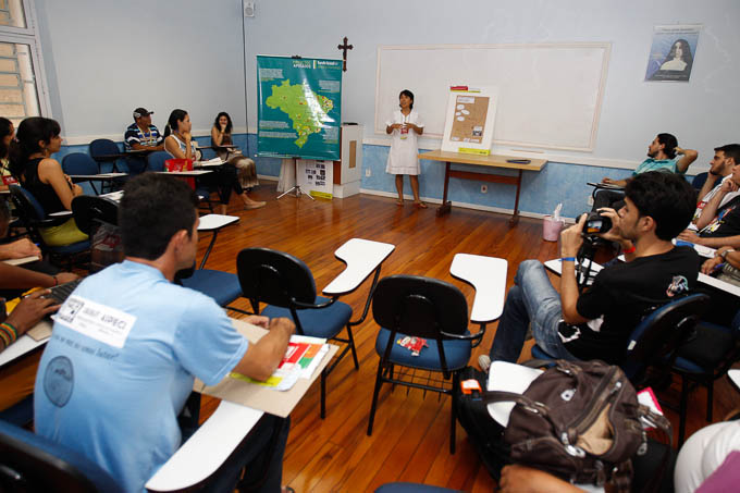 Reunion fosters exchange between projects