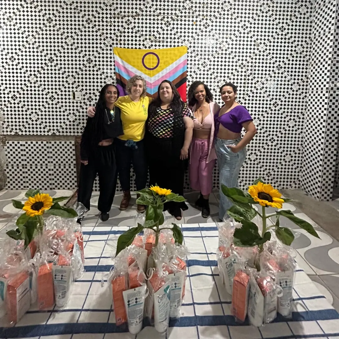 Coletiva Resistência Lésbica da Maré conquista sede própria no Rio de Janeiro