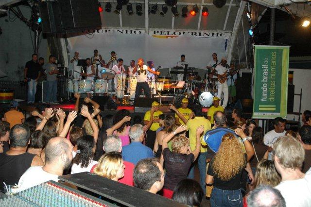 2006 - Public launch of the Fund and announcement of the first Call for Proposals (Salvador, Bahia)