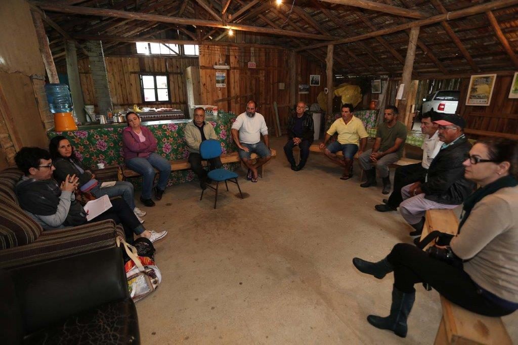 2015 - Visit to Rural Communitarian Association of Imbituba/Acordi, Santa Catarina (Photo: Cristiano Andujar)