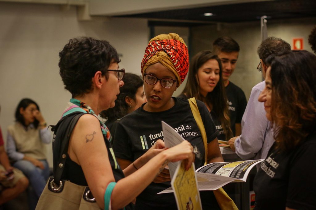 2015 - Musical Dialogues - Leticia Sabatella - Launch of Calls for Proposals (São Paulo)