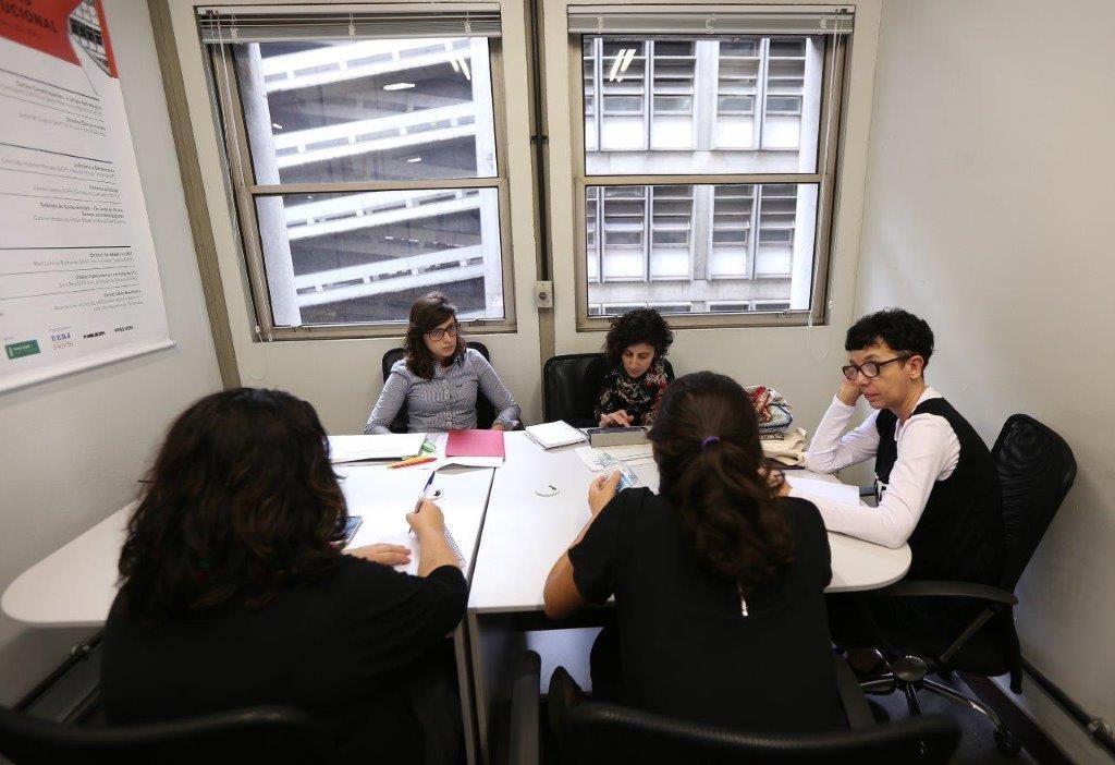 2016 - Visit to Fundamental Rights Clinic of the State University of Rio de Janeiro Law School