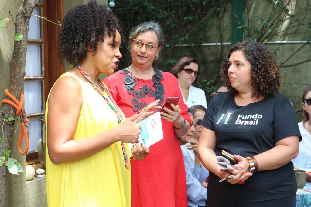 <a href=https://www.fundobrasil.org.br/galeria/brunch-8-de-marco-mulheres-em-todos-os-tempos/ target=_blank rel=